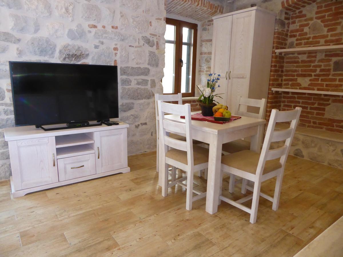 Apartments Dukic Kotor Exterior photo