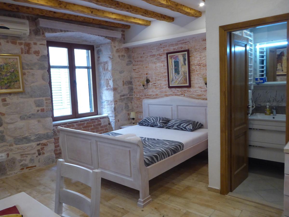 Apartments Dukic Kotor Exterior photo
